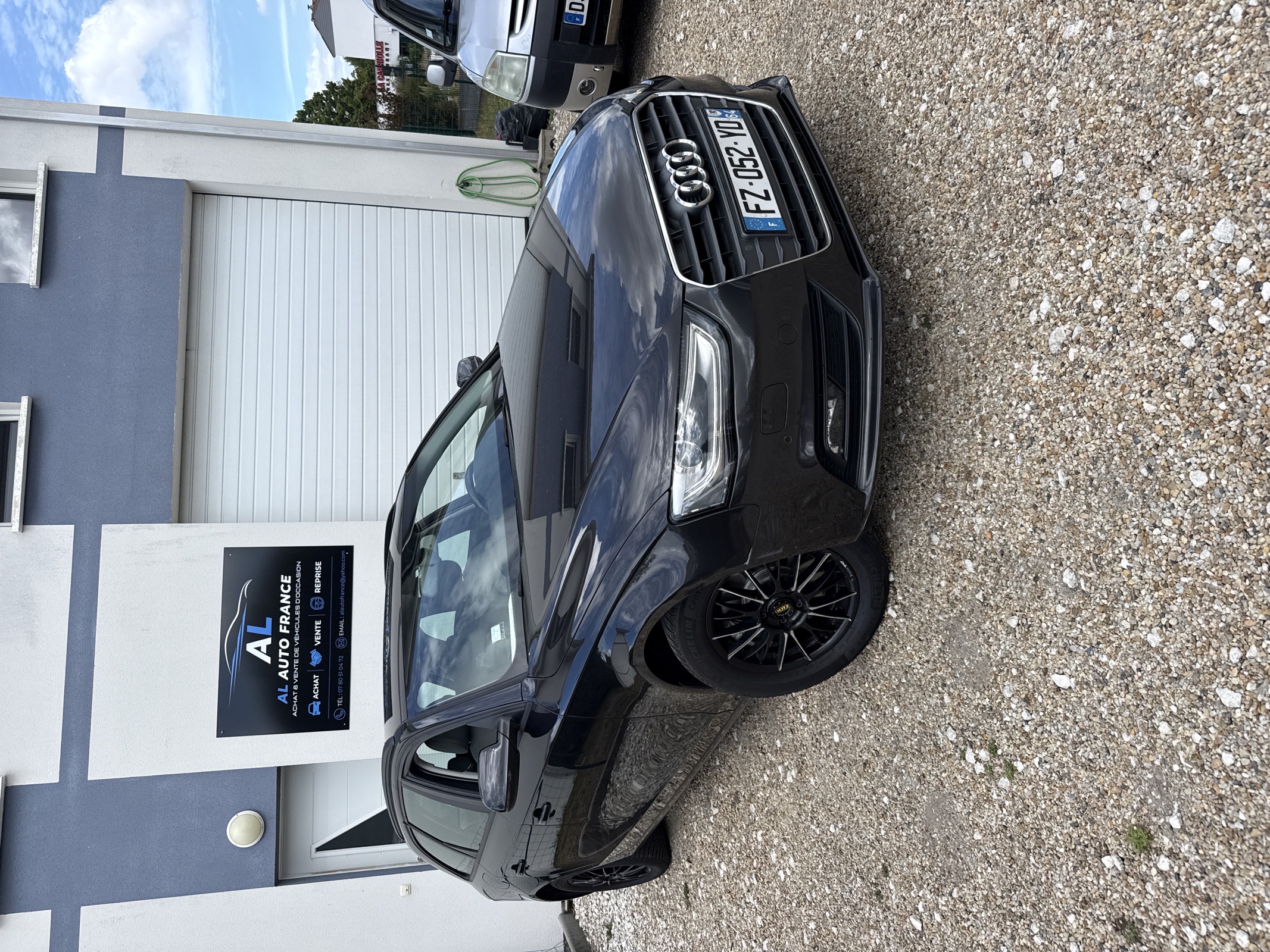 Audi A4 — photo 2