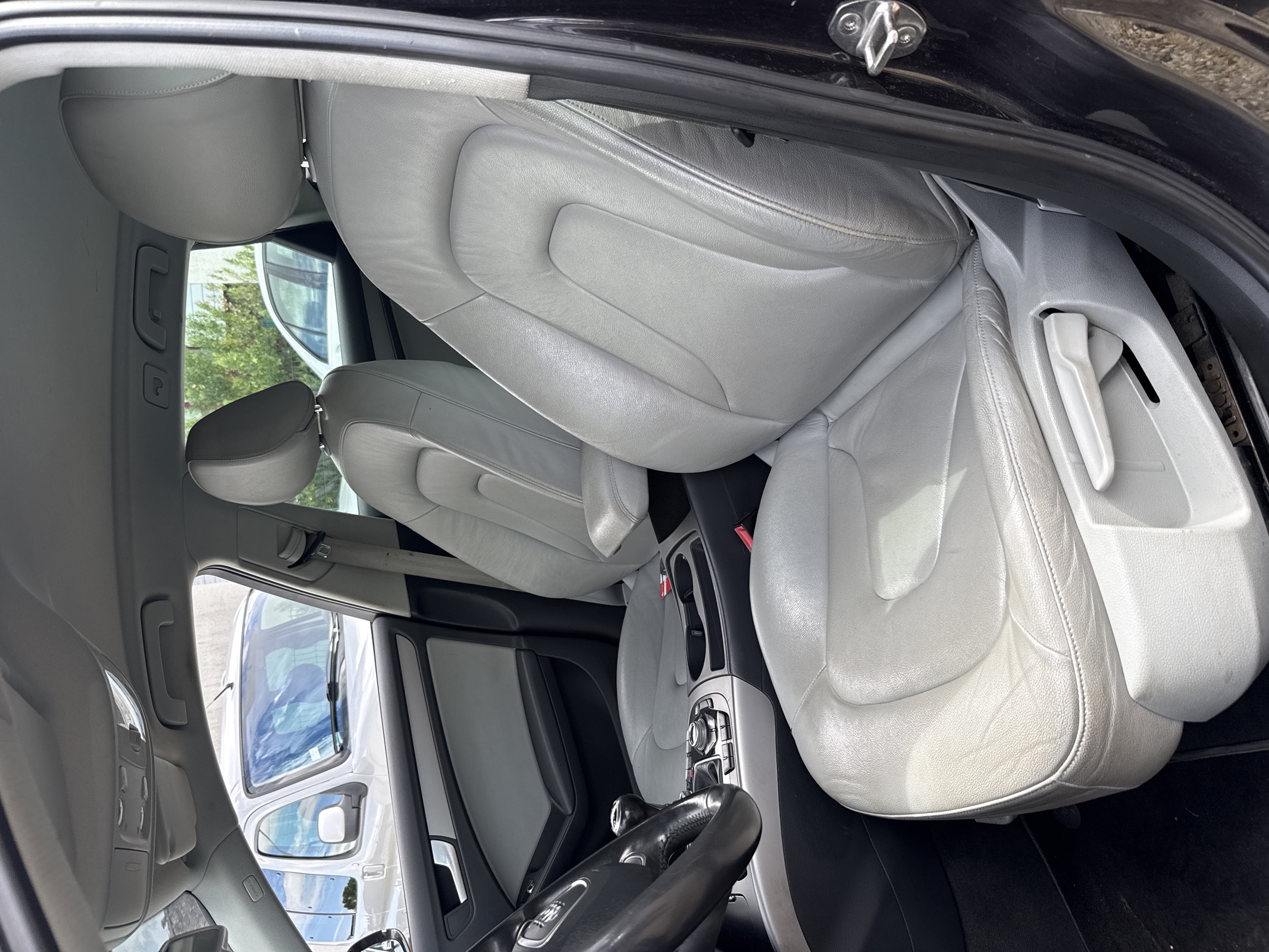 Audi A4 — photo 7
