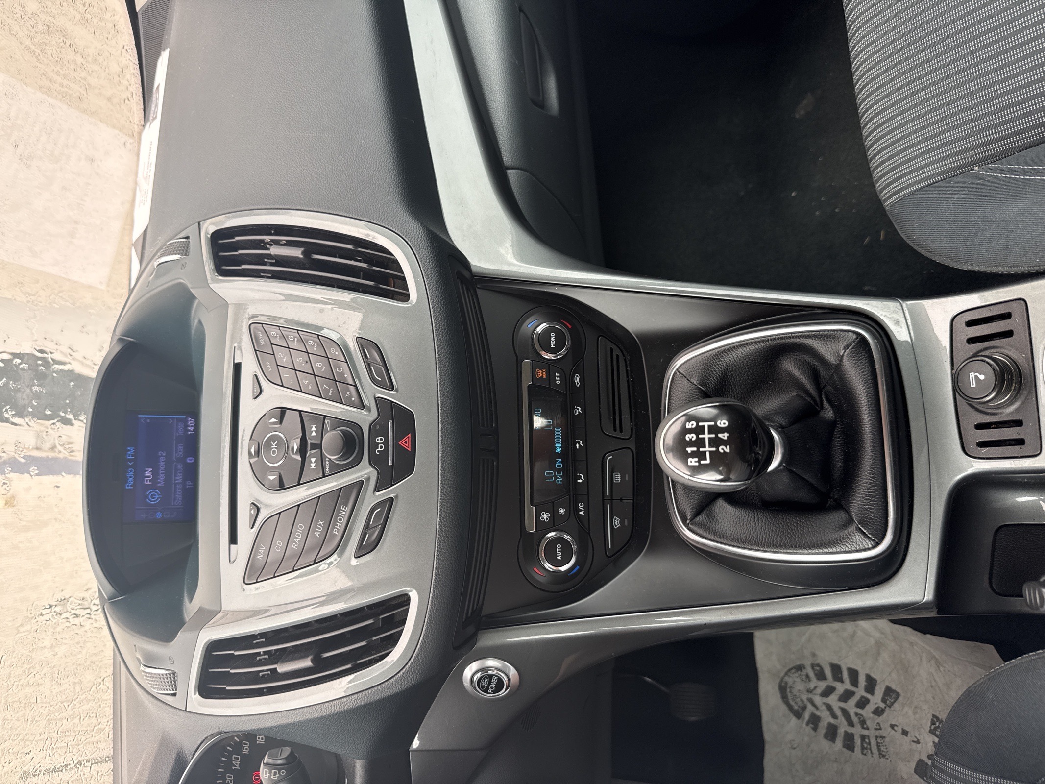 Ford C-Max — photo 5