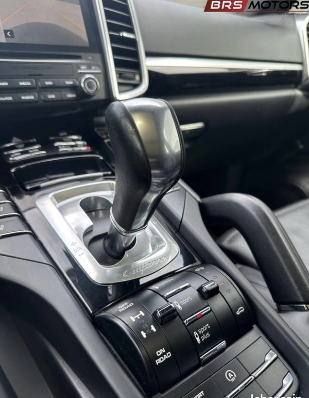 Porsche Cayenne — photo 8