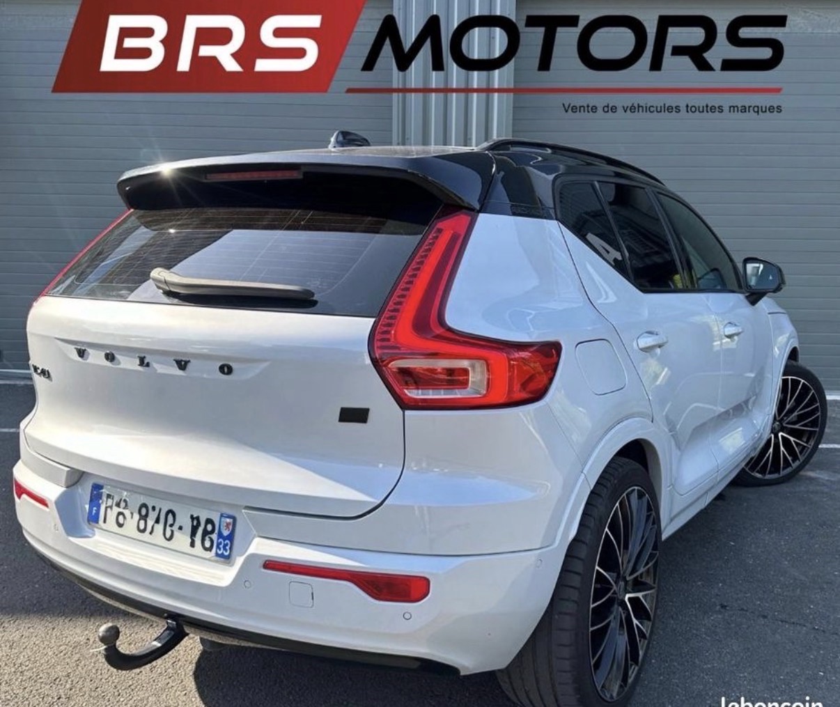 Volvo XC40 — photo 8