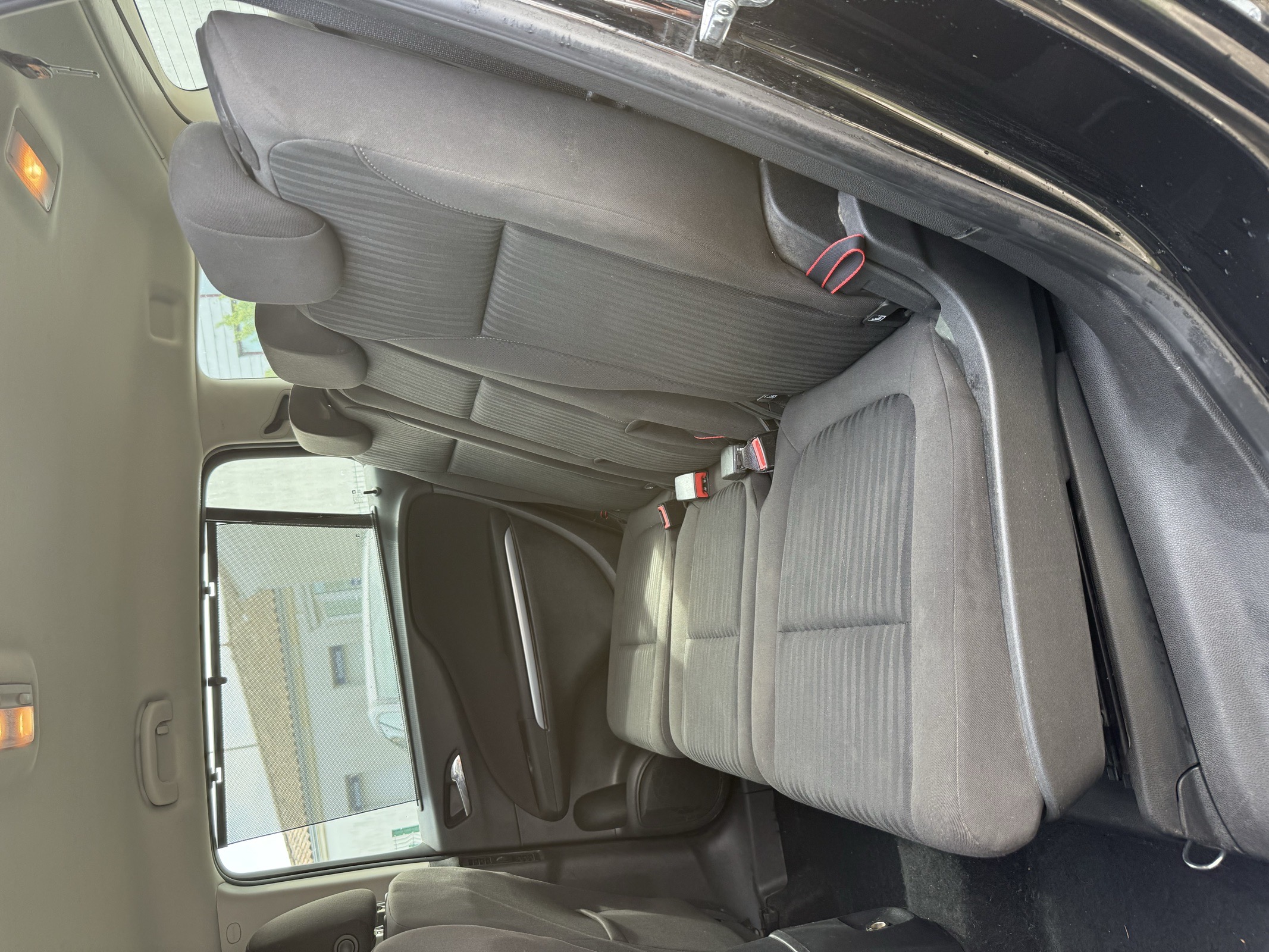 Opel Zafira — photo 10