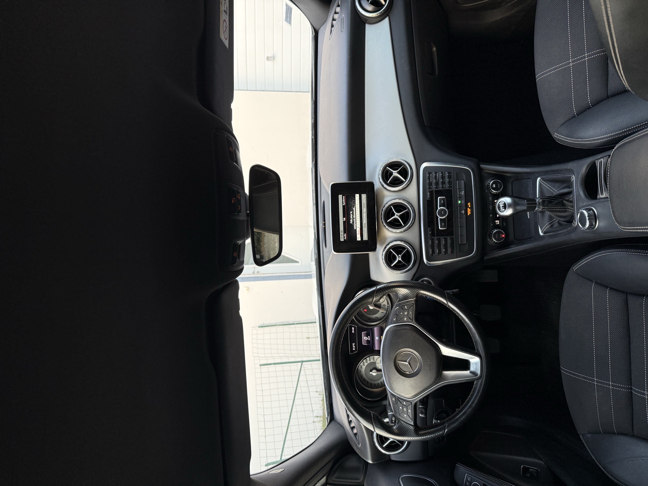 Mercedes-Benz GLA — photo 5