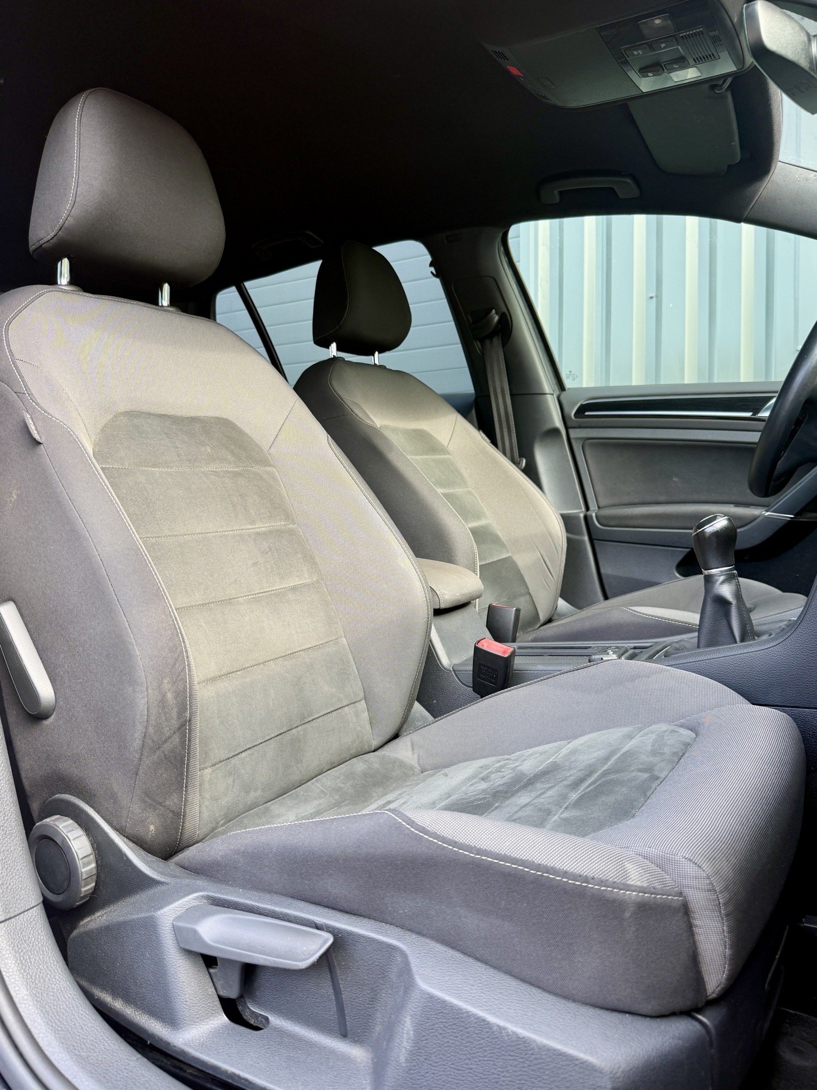 Volkswagen Golf — photo 8