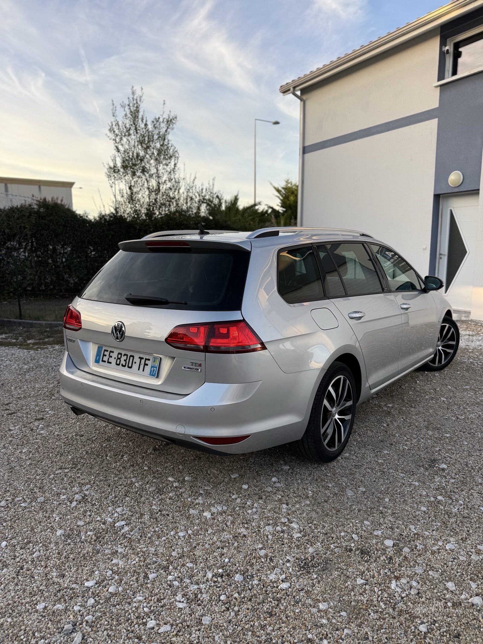 Volkswagen Golf — photo 4