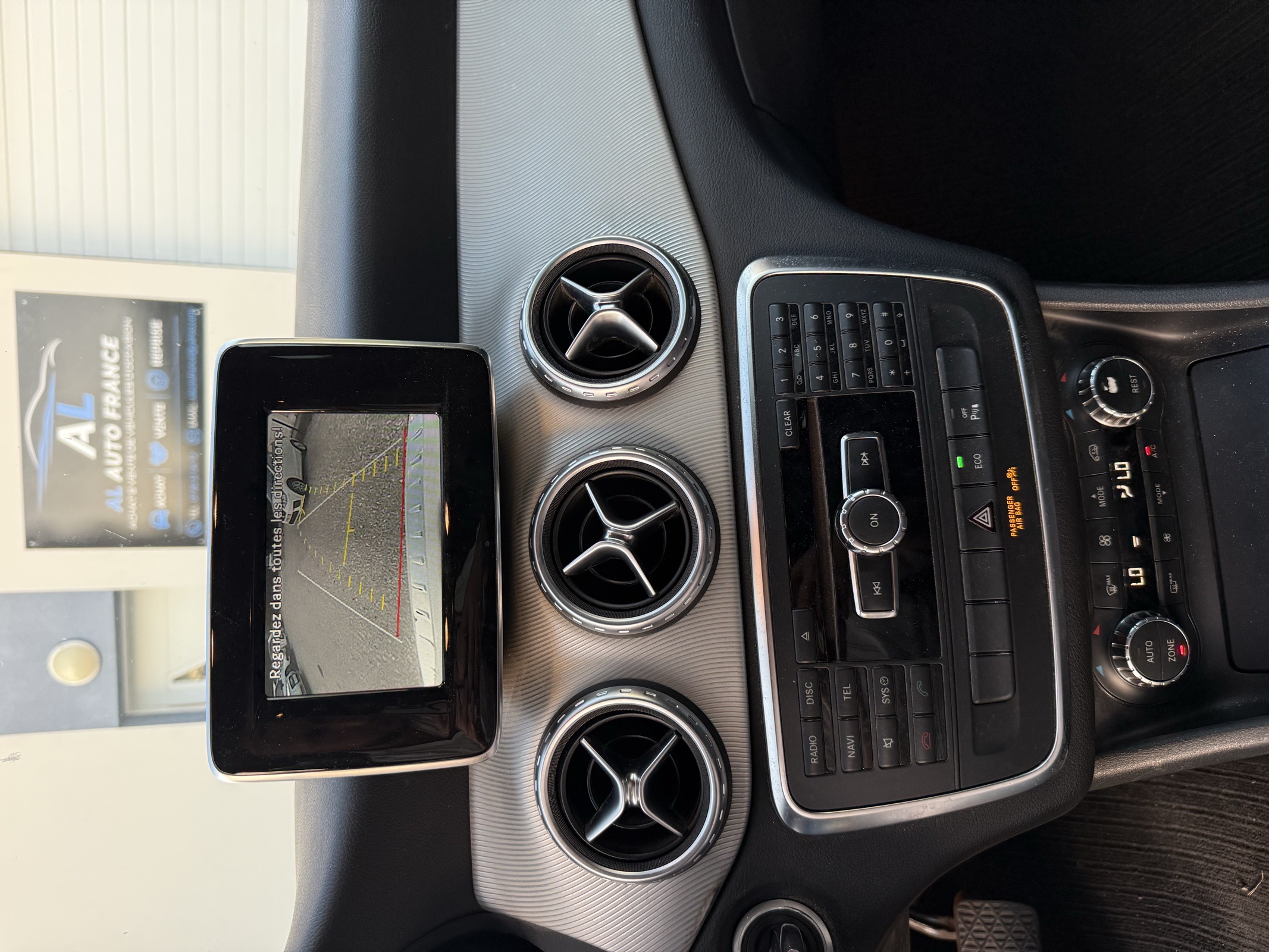 Mercedes-Benz GLA — photo 7