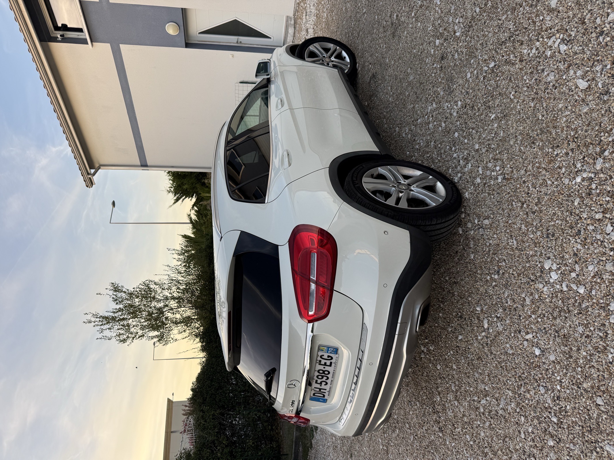 Mercedes-Benz GLA — photo 4