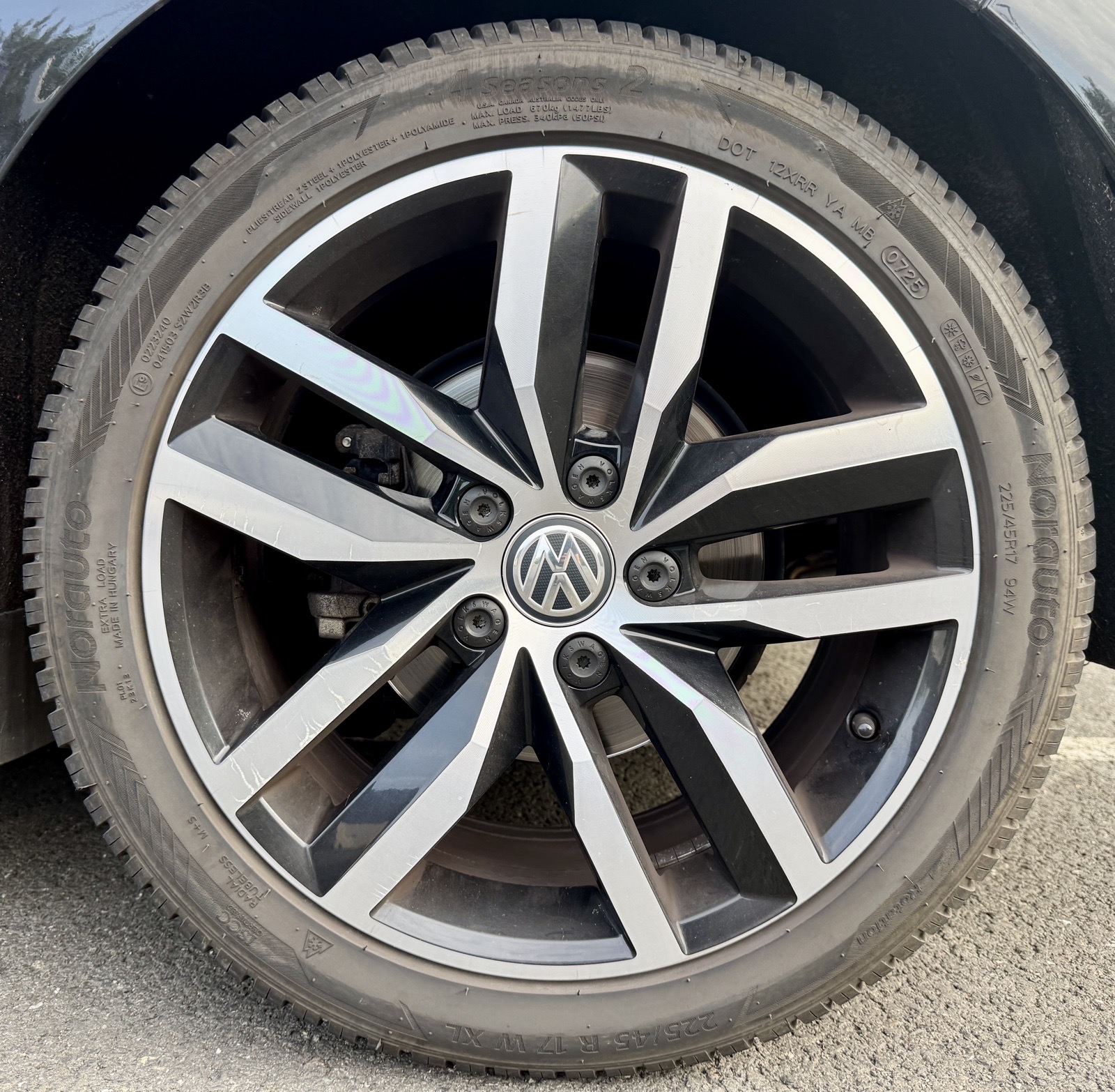 Volkswagen Golf — photo 9