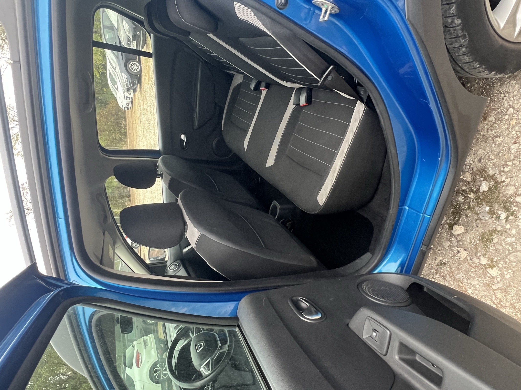 Dacia Sandero Stepway — photo 10