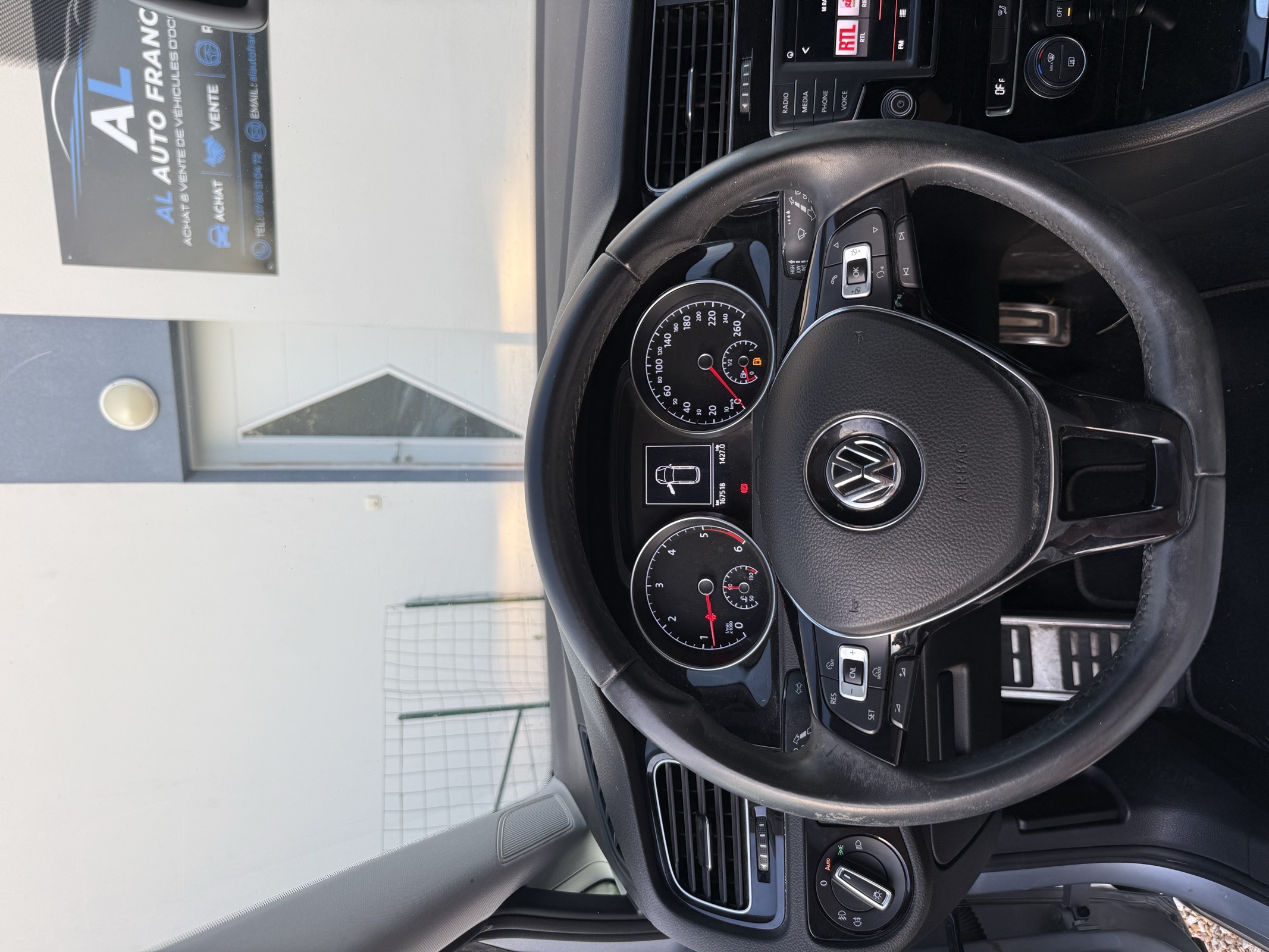 Volkswagen Golf — photo 8