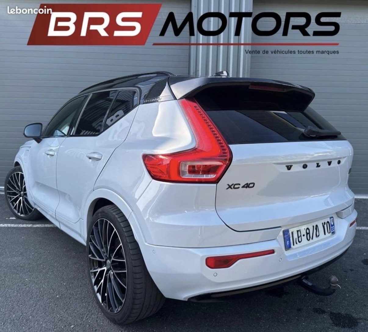 Volvo XC40 — photo 9